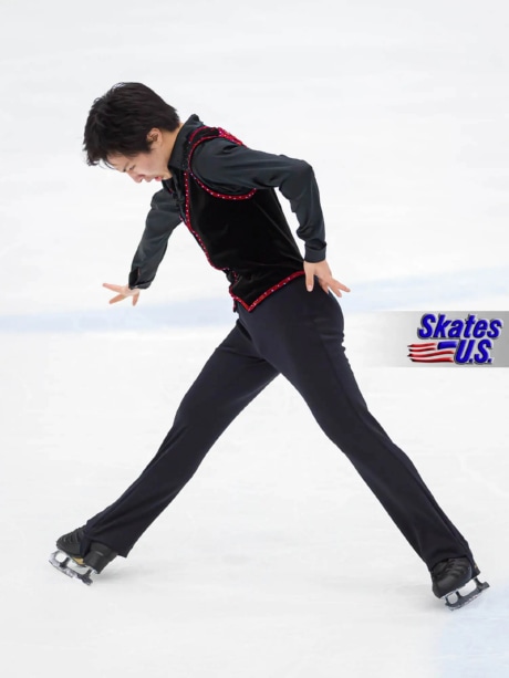 Ice Gallery Skates U.S.